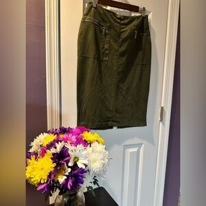 Sunday Rumoers Faux Suede Pencil Skirt